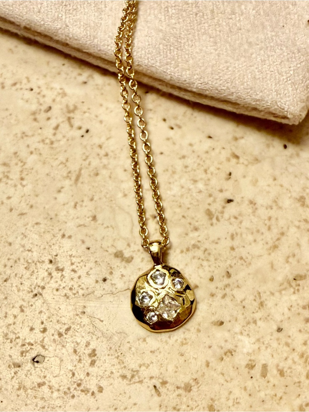 NWT Gorjana Gold Mini Pendant Necklace with Charm